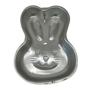 2003 Wilton Industries 14" Easter Bunny Cake Pan Mold